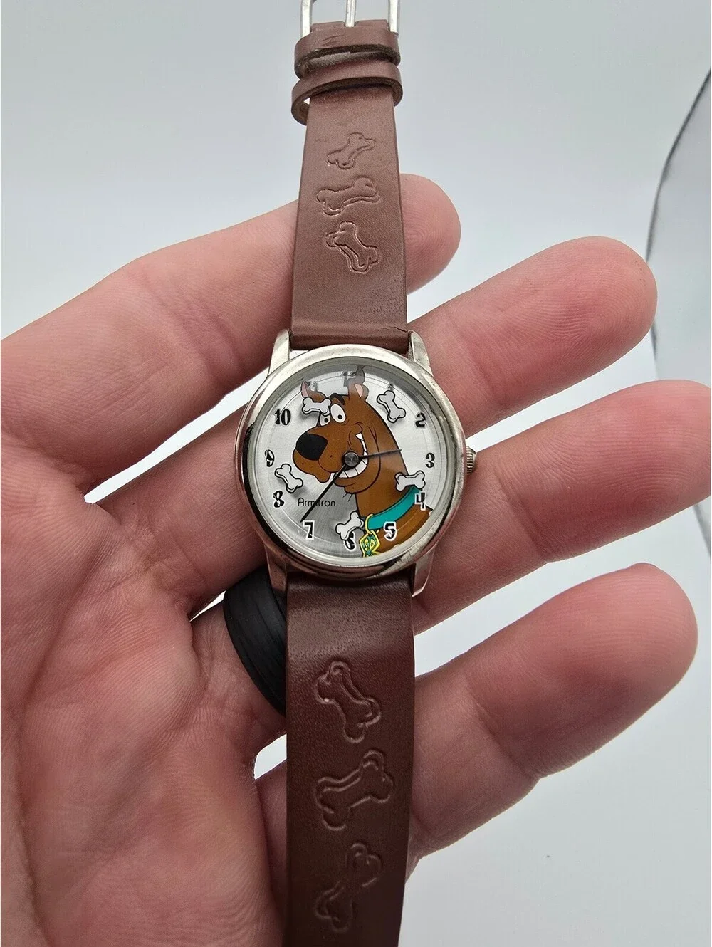 Armitron Scooby-Doo Kids Quartz Analog Watch Silver Dial Brown Leather Strap